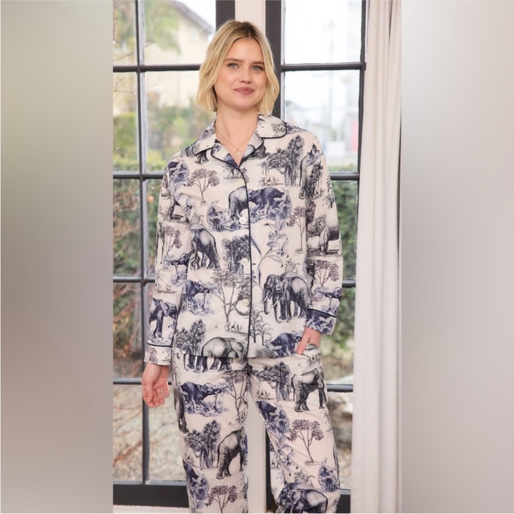 The Cat’S Pajamas in Safari - Picture 3 of 6